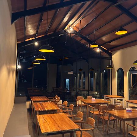 Batur Pyramid Guesthouse Кинтамани Экстерьер фото